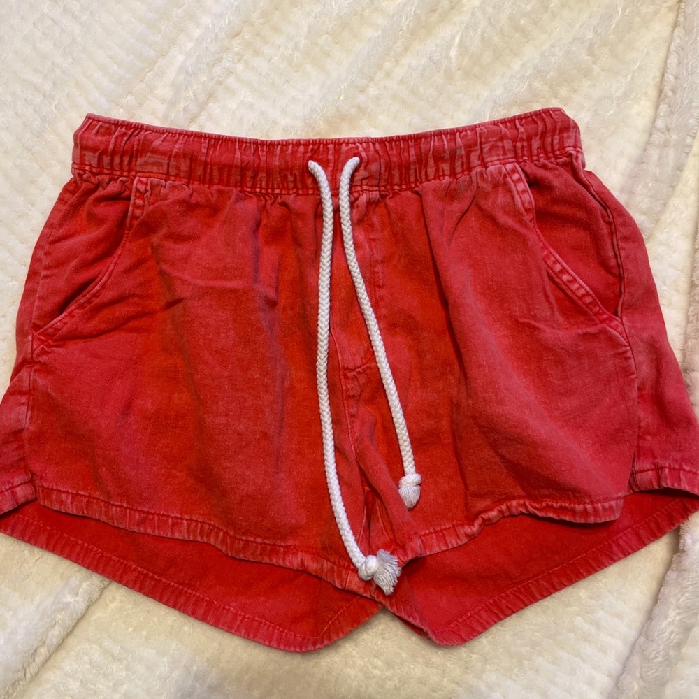 Shorts - Picture 1 of 3